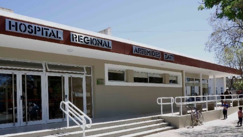 La víctima fue ingresada en el hospital Zatti de Viedma.