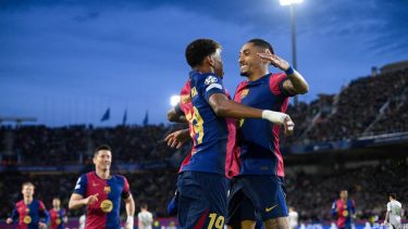 Yamal y Raphinha, figuras del Barcelona.