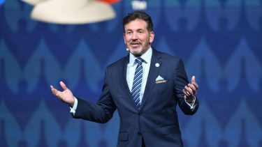 Alejandro Domínguez, presidente de la Conmebol, estará al frente de la convocatoria que realizó entidad del fútbol sudamericano.