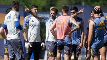 El DT Gago dejó afuera de los convocados a Palacios para el duelo ante Newell's.