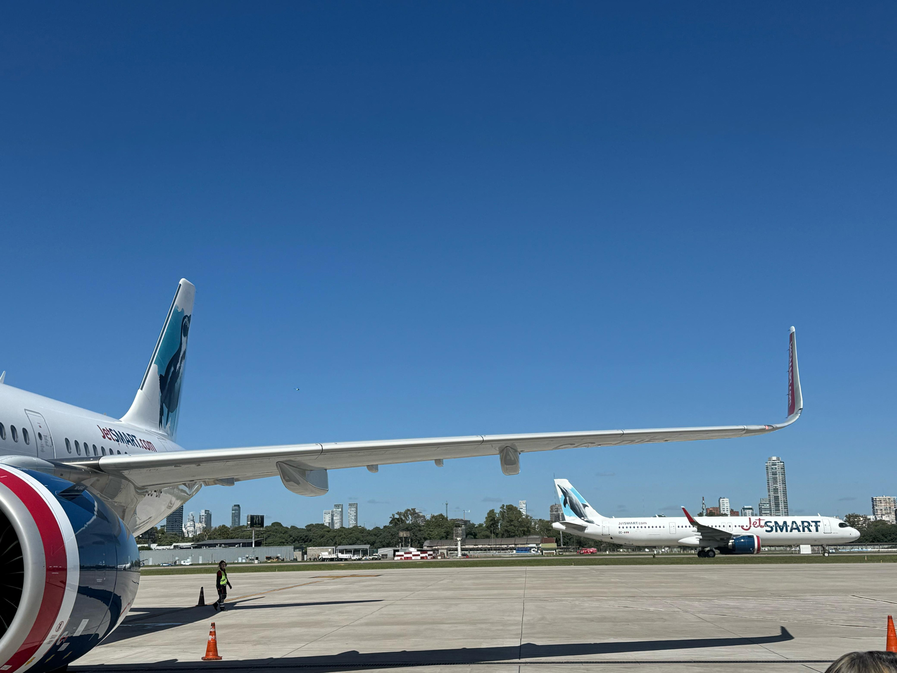 Ayer uno de los aviones nuevos Airbus 321neo realizó vuelos entre Aeroparque y Bariloche, tiene una capacidad mayor de pasajeros. Foto: Gentileza