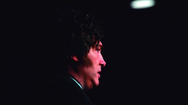 Giro autocrático. Como con los jueces de la Corte, Milei saltea al congreso para acordar con el FMI.