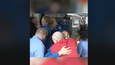 Llegan los reemplazos de los dos astronautas de la NASA varados en la estación espacial. Foto: captura de pantalla video NASA