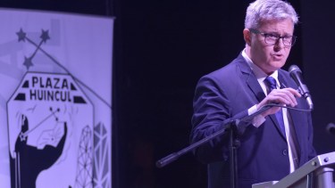 Plaza Huincul: el intendente aceptó la renuncia a un funcionario y unificó dos áreas claves del gabinete