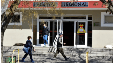 Un hombre de Viedma golpeó a su tío en plena calle y la Justicia lo condenó a pagarle 10 millones de pesos por daños.  
