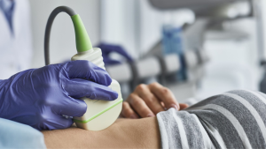 Perdió un embarazo y denunció mala praxis en Roca: qué dijo el ministerio de Salud