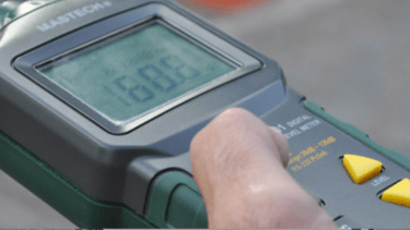 El Juzgado de Paz de Cinco Saltos intervino en un caso de ruidos molestos y estableció medidas para garantizar la convivencia vecinal.
