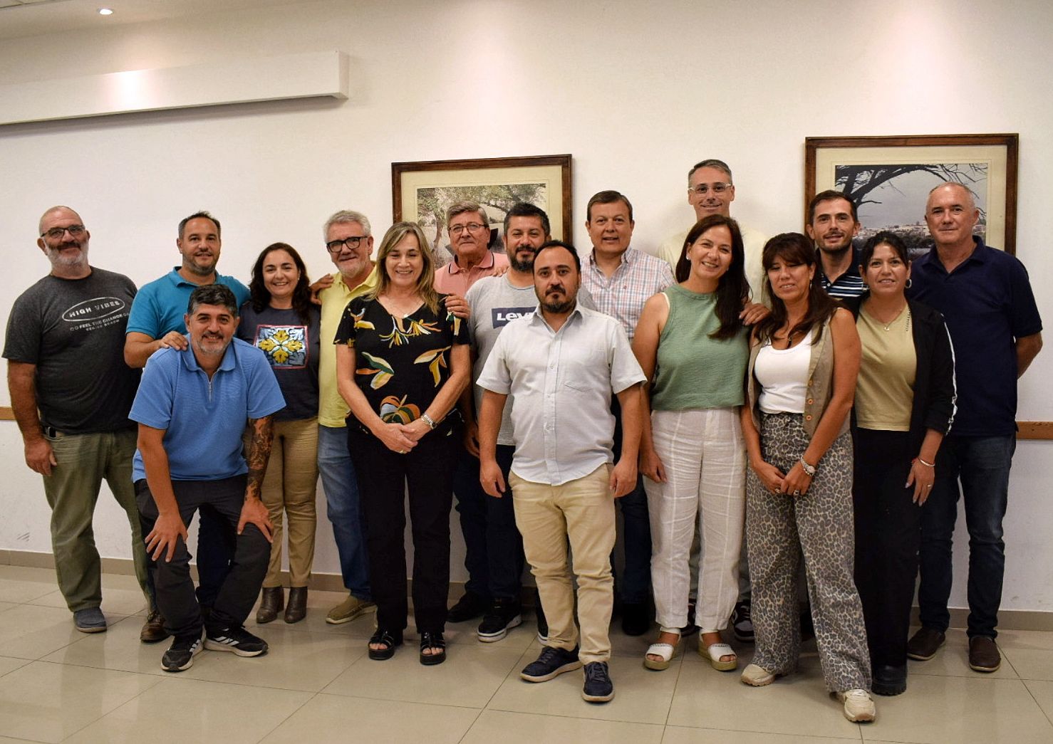 Los dirigentes que se agruparon para constituir un "espacio" propio y sostener el vínculo con el oficialismo. Foto Gentileza