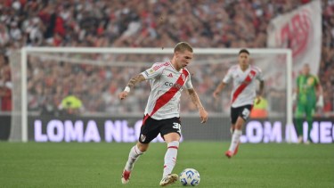 River choca con Atlético Tucumán en el Monumental. Foto: @RiverPlate.