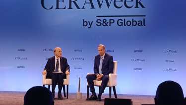 Comenzó el evento de energía más importante del mundo. Foto: victoria Terzaghi. 