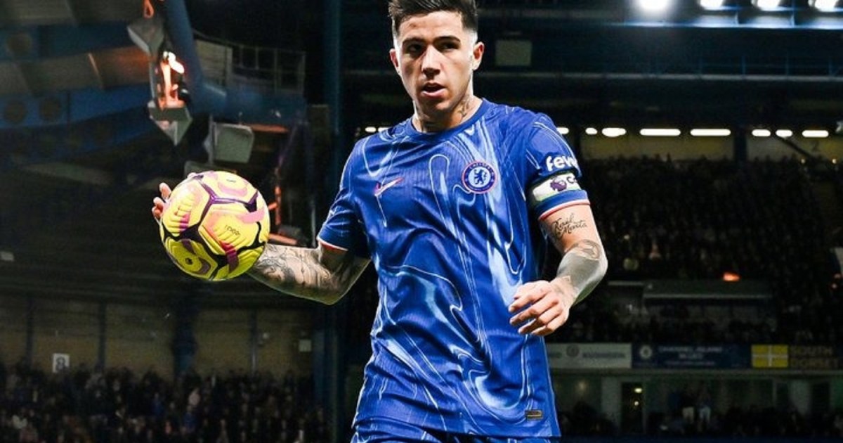 Chelsea Coach's Firm Stance on Enzo Fernández: "If He Doesn't, He's Out - News Directory 3