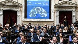 Cómo votaron los diputados de Neuquén y Río Negro el DNU para acordar con el FMI