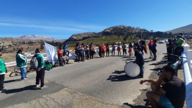 Medidas en Caviahue este jueves. Foto: gentileza. 