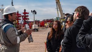Atención estudiantes de Neuquén y Río Negro: lanzan becas para carreras vinculadas a la energía