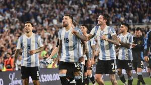 Por un error del árbitro, Scaloni suma una nueva baja de cara a Chile y Colombia