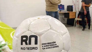 Trabajar el tema en colegios, espacios de trabajo y con las familias es clave para la prevención. Foto: Gentileza. 