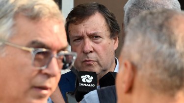 Weretilneck retomó el tema de la barrera sanitaria en Viedma. Foto: Marcelo Ochoa.