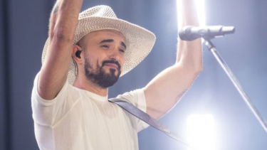 El triste relato de Abel Pintos sobre el temporal en Bahía Blanca: “Mi familia me cuenta que es una desolación absoluta»