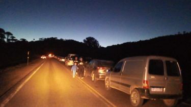 Así quedó la ruta en dirección a Pino Hachado después de que cierre la aduana.