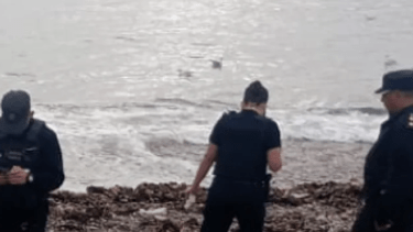 Misterio en Chubut: hallaron un cuerpo flotando frente a Comodoro Rivadavia y buscan a la familia