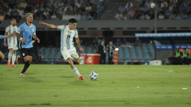 Thiago Almada abrió el marcador para la Selección Argentina. 