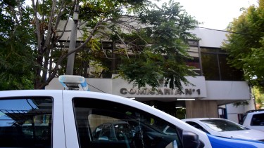 Buscan a dos hombres por la balacera que dejó heridos en Neuquén, uno está imputado por homicidio 