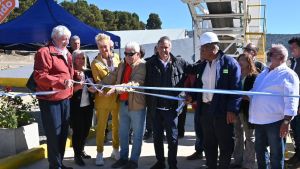 Walter Cortés inauguró junto a Daniel Scioli la planta de hormigón municipal en Bariloche