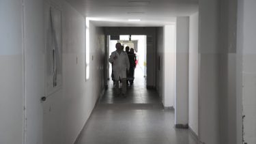 Un profesional no médico con especialidad de un hospital rionegrino, sin antigüedad, tenía en noviembre de 2024 un sueldo de poco más de 1,4 millones. Archivo