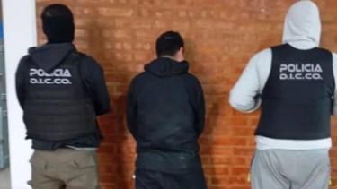 El detenido es Jonatan Fuentes quien era buscado desde diciembre del 2024 por el homicidio de Carlos Conejero. 