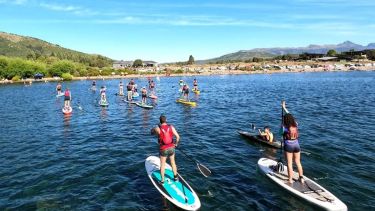 El fin de semana largo, disfrutalo con una bajada en SUP por el río Limay y desde Villa El Chocón