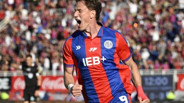 El Ciclón derrotó a Atlético Tucumán en el Nuevo Gasómetro con gol de Andrés Vombergar. (Fotobaires)