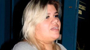 Morena Rial cada vez más complicada: se conocieron audios donde planea robar junto a su bebé de 6 meses