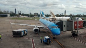 Cambios en los aeropuertos de Argentina: nuevo reglamento que privatiza la asignación de slots