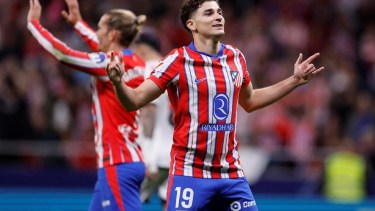 Con gol de Julián Álvarez, Atlético de Madrid goleó al Rayo Vallecano