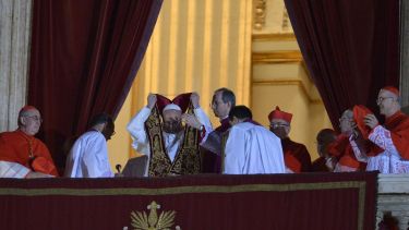 Cuándo se elige al nuevo papa.