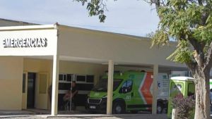 Bebé sufrió graves quemaduras y la trasladaron en un vuelo sanitario a Roca: qué dice el parte médico del Ministerio de Salud de Río Negro