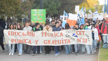Este viernes hubo manifestación en Roca. Foto: Andrés Maripe.