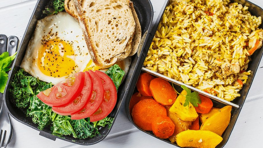 La comida más importante del día también puede ser muy saludable.-