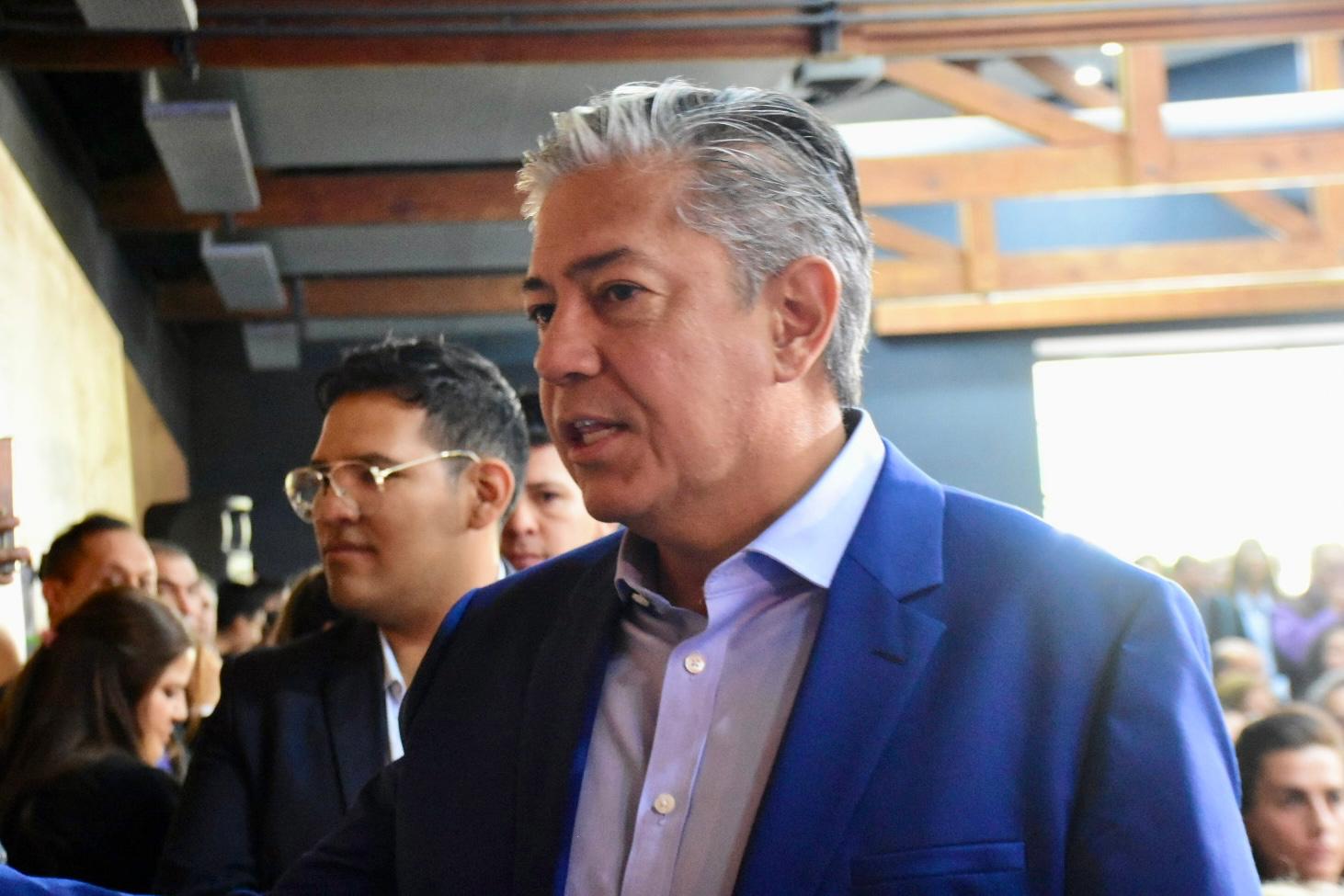 Al gobernador Figueroa le «gustaría mucho» una reforma tributaria para que recauden las provincias