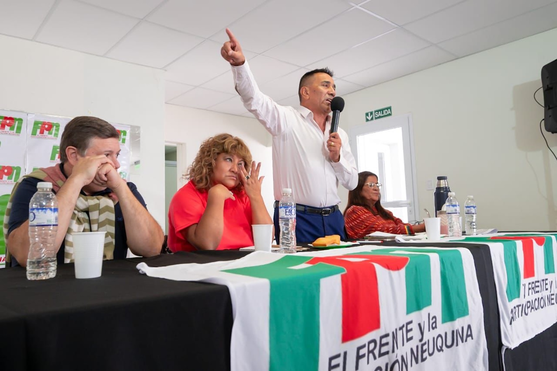 El partido de Ramón Rioseco debatió cómo trabajará ante la suspensión ...
