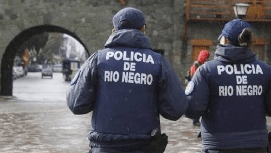 Acusan a un policía de Bariloche por golpear en el rostro y causar lesiones a un conductor. Foto: archivo. 