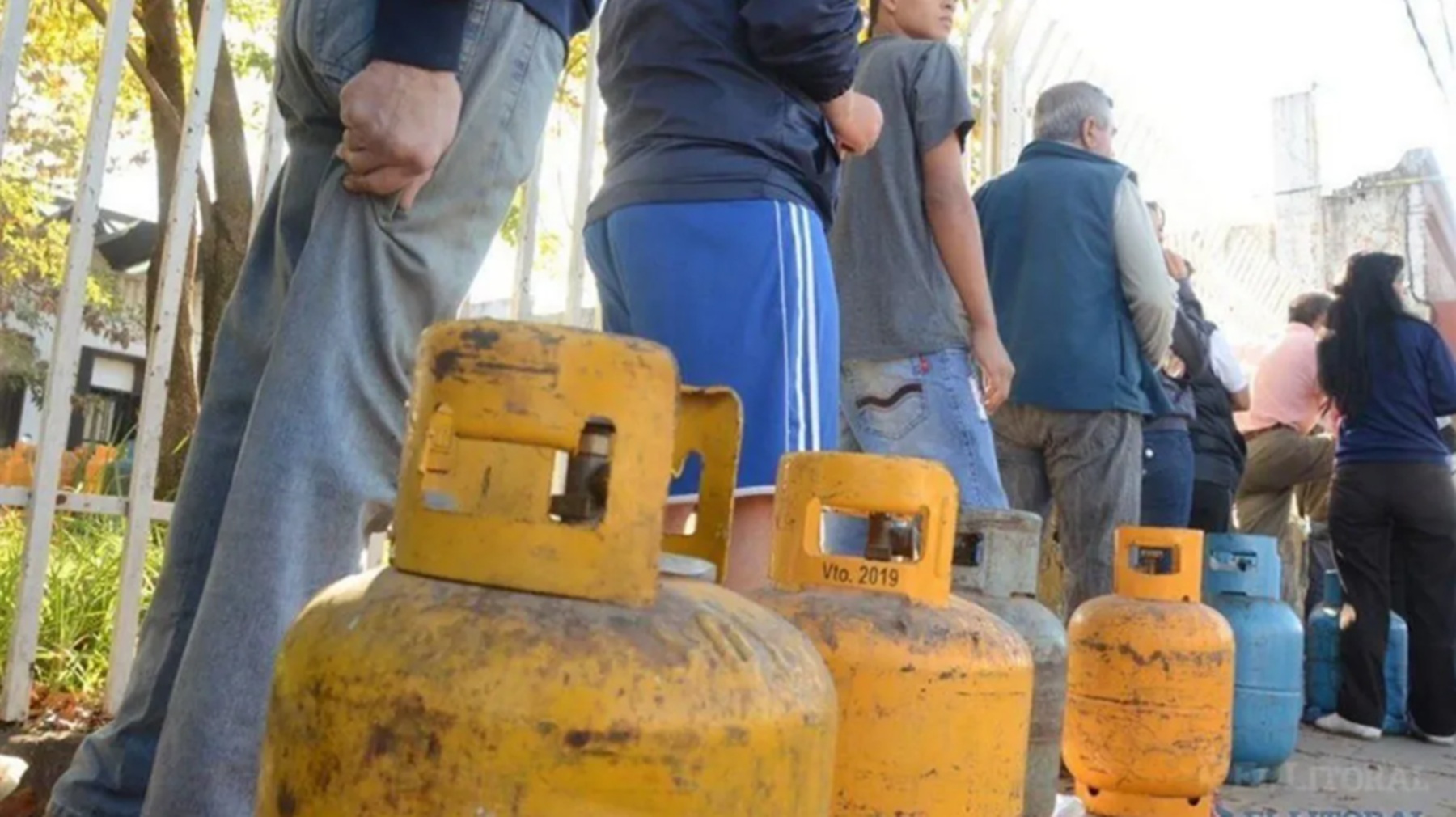 ANSES: Programa Hogar.-
