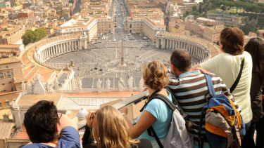 La subida a la cúpula de la Basílica San Pedro es una experiencia aparte que ofrece vistas inolvidables. Foto gentileza. 