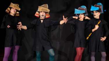 “Versión libre de la leyenda de Robin Hood” se podrá ver este viernes en el cine teatro municipal de Zapala.