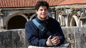 Por la muerte del papa Francisco, suspenden la canonización de Carlo Acutis, el millennial «apóstol de internet»