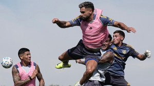 Preocupación en Boca: un referente no terminó la práctica y está en duda para recibir a Barracas Central