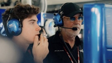 Alpine realizó cambios en su equipo y uno de los pilotos abandonó la escudería.