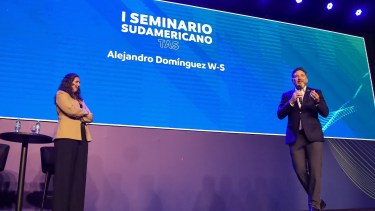 Alejandro Domínguez quiere 64 equipos para el Mundial 2030: «Anhelamos que sea algo único»