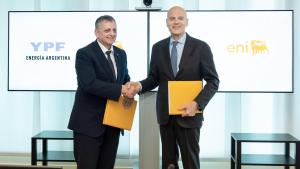 Megaproyecto de GNL: YPF y el gigante italiano Eni se asociaron para desarrollar la tercera fase