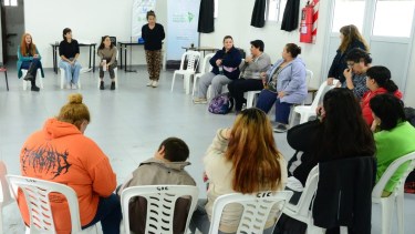 El primer encuentro de Nutriendo Futuro se realizó el lunes 14 de abril.